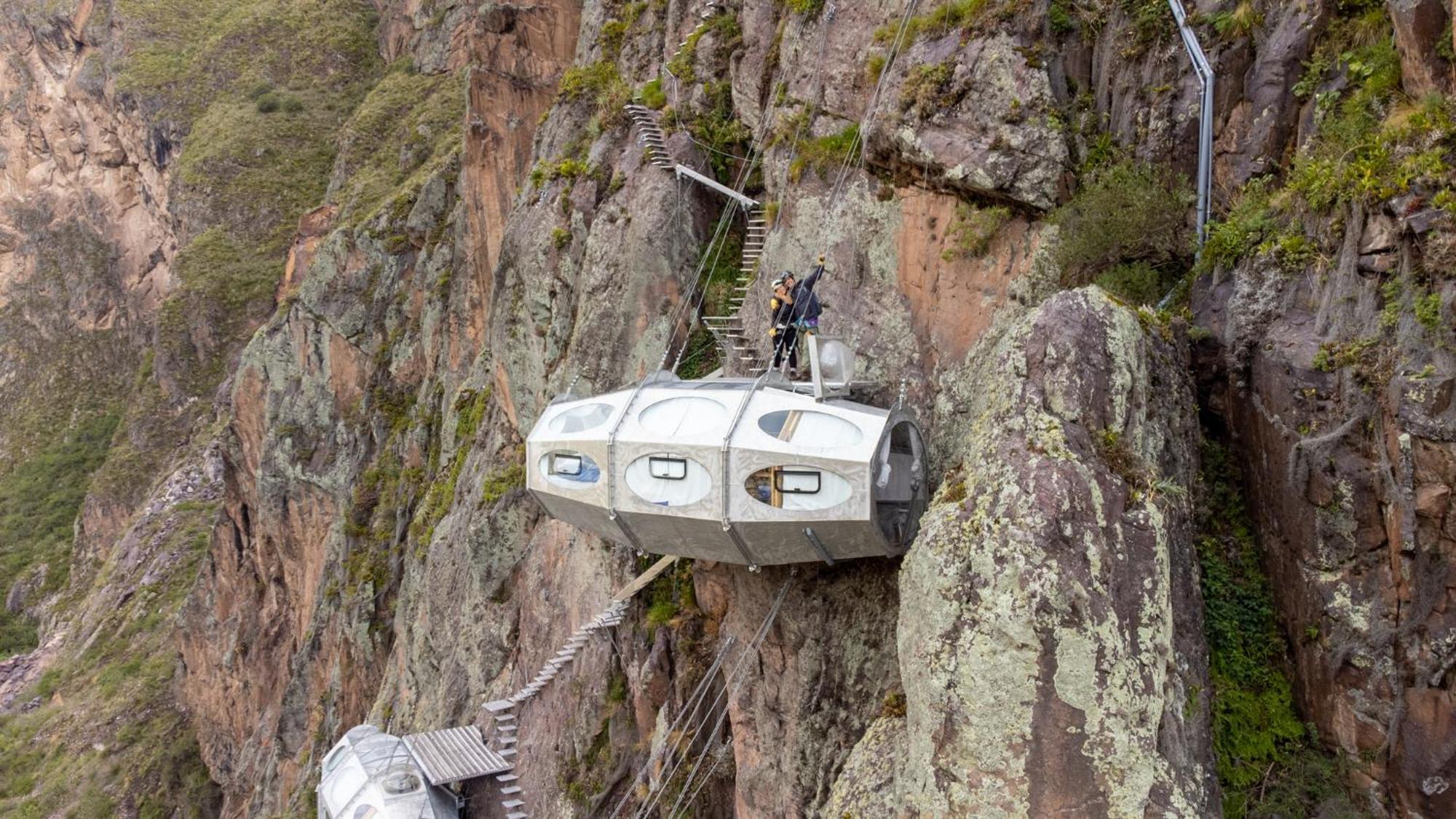 Starlodge Adventure Suites Urubamba Exterior photo